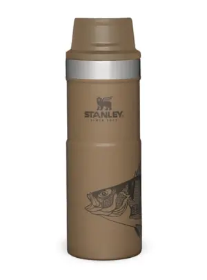 Stanley Classic Trigger Action Tan Peter Perch Travel 0,47 Mug - - Outdoor i Centrum