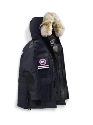 Canada Goose Mens Snow Mantra Parka, Navy