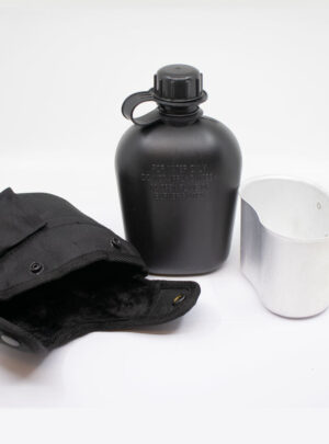 Mil-Tec US Style Drikkedunk og Kop - Canteen Set - Sort